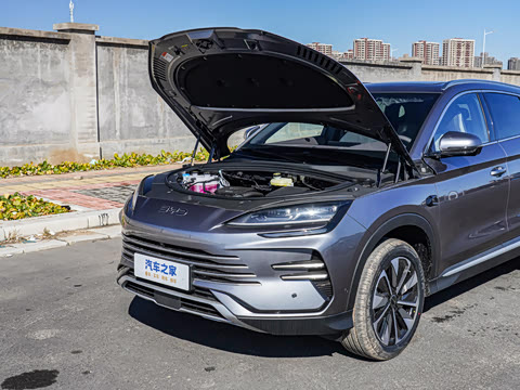 2025 BYD Song Plus Image 21